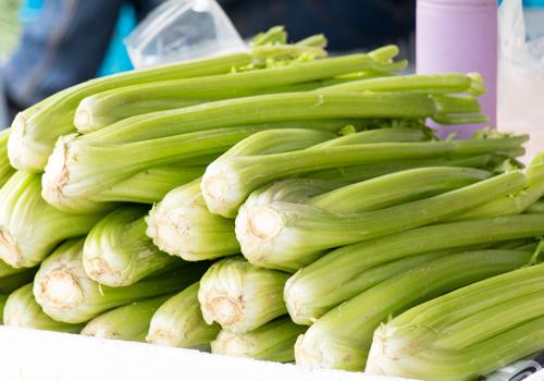 芹菜能降高血压吗 吃了芹菜能吃西红柿吗