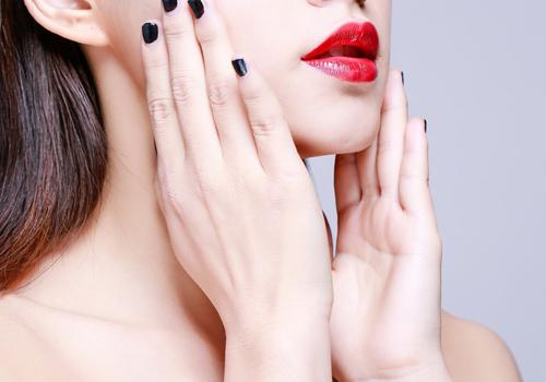 面部刮痧后能洗脸吗 面部刮痧后多久可以洗脸