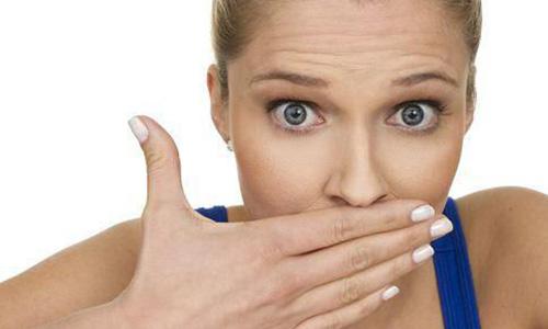 人为什么会有狐臭