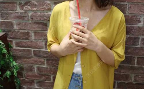 女性手毛长是什么原因 女生手毛长的原因