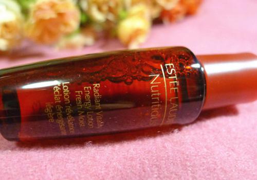 什么样的化妆水控油