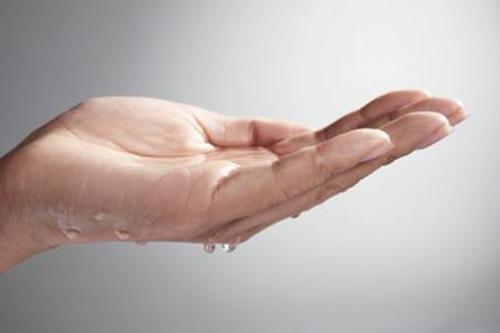 怎么护手变嫩白 护手小妙招告诉交给你