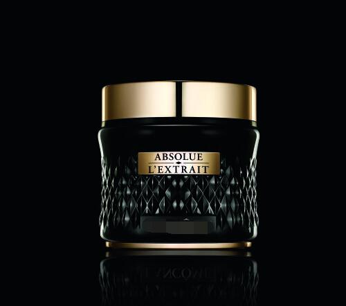 面霜可以涂在眼睛周围吗