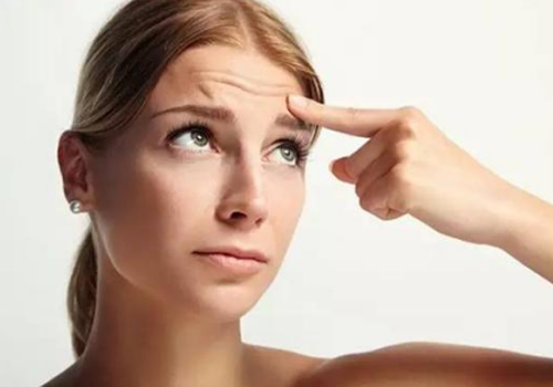 脸上皱纹多怎么去除 6招赶走面部细纹