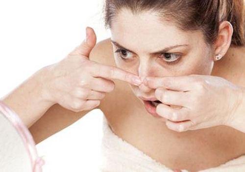 鼻头毛孔粗大怎么办 四招帮你来改善