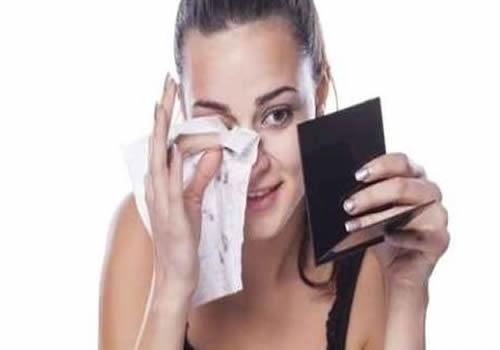 早晚都要用卸妆水吗 什么情况下需要用卸妆水