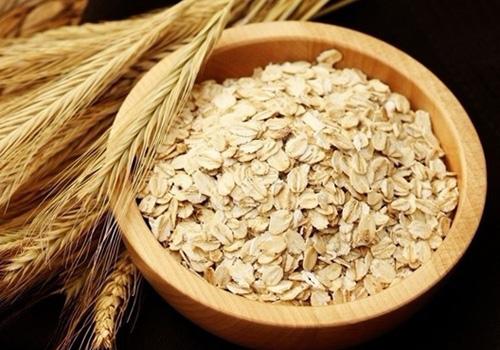 麦片对皮肤好吗 麦片能吃还护肤