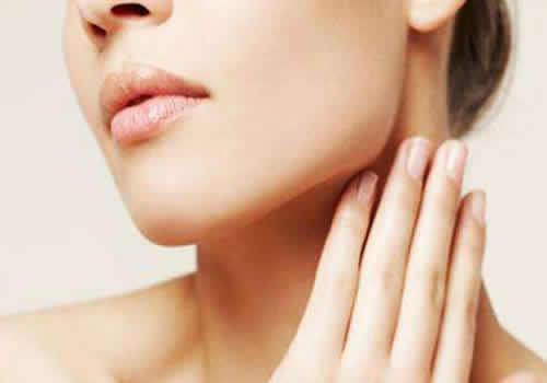 怀孕颈纹加深什么原因 怀孕后颈纹加深是正常现象