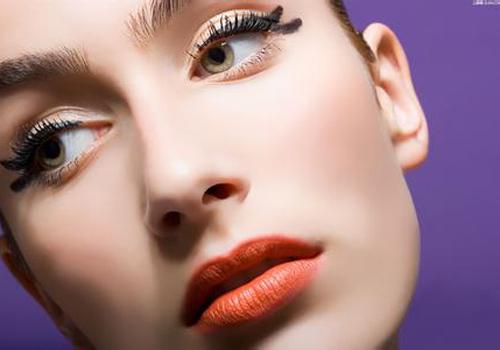 皮肤发红是什么原因 怎么预防皮肤发红