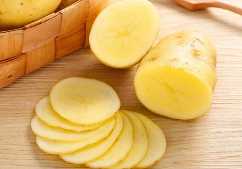 土豆丝可以泡一晚上吗 切好的土豆丝能隔夜吗