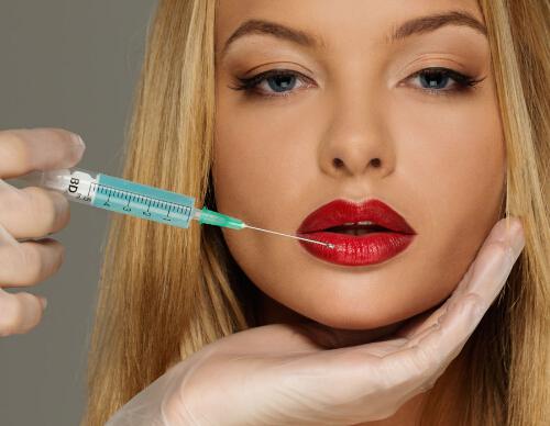 丰唇能维持多久 玻尿酸丰唇能保持多久