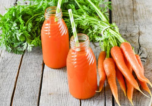 胡萝卜榨汁要煮熟吗 胡萝卜这样榨汁更好喝