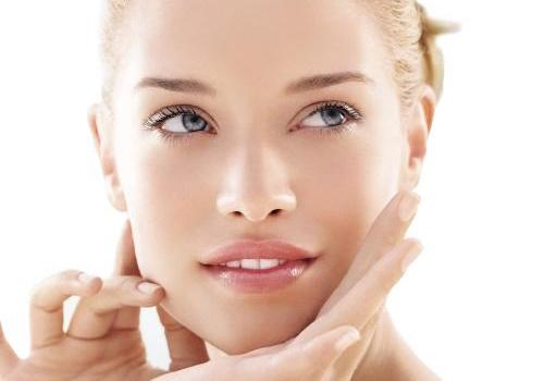 睡前怎么护肤可以美白 吃什么可以美白皮肤