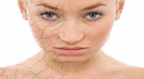 为什么化完妆脸上起皮