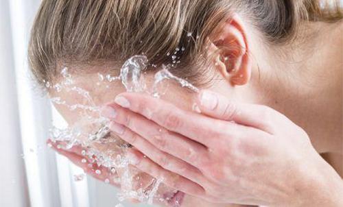 白醋洗脸的正确方法 让你的肌肤水嫩