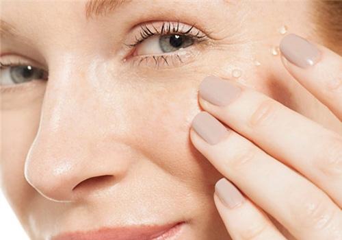 夏天去黑头最好的方法 轻松赶走黑头烦恼