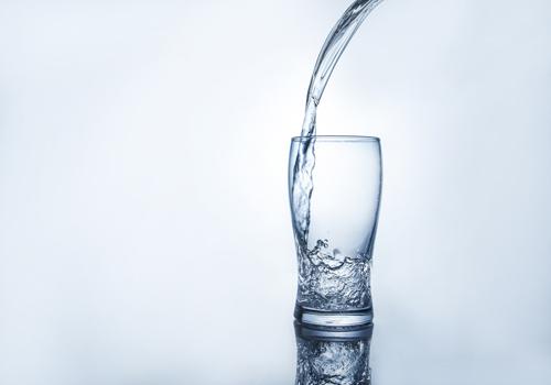 吃完李子可以喝水吗 吃李子喝水会拉肚子吗