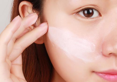素颜霜对皮肤伤害大吗