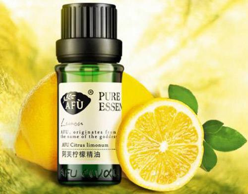 柠檬精油的功效与作用 美白养颜让肌肤如水