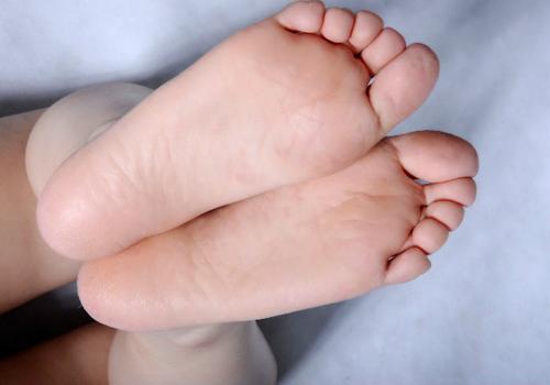 自制足膜去死皮