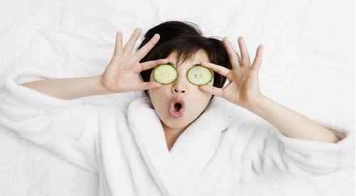 黄瓜敷脸什么时候最好