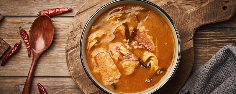 胡辣汤可以下面条吗 胡辣汤可以加鸡蛋吗