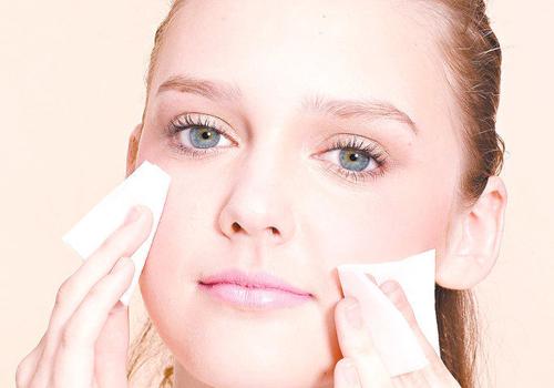 用化妆水为什么刺痛 别再只知道说化妆水不适合自己