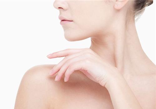 皮肤黑怎么变白 5个方法让你回归白皮肤