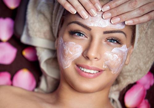 涂乳液脸刺痛是怎么回事 涂乳液脸刺痛怎么办