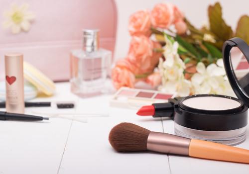 防晒霜能用香皂洗脸吗 防晒霜怎么用香皂洗掉