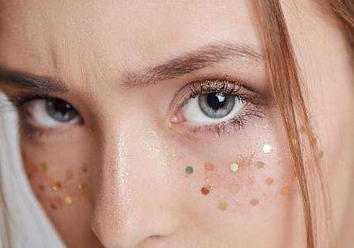 脸上毛孔粗大怎么办 8招助你收缩毛孔