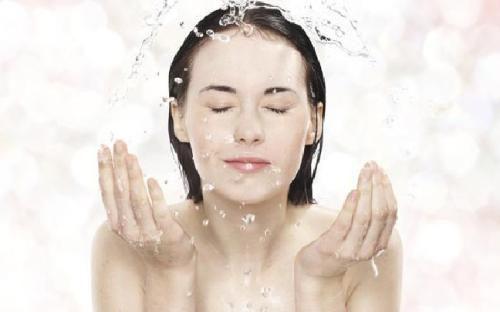 春天怎样预防皮肤过敏 防止春季皮肤过敏的5种方法