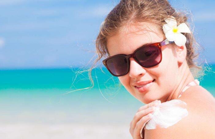 太阳晒后怎么美白 炎热夏季想美白，防晒工作很重要！