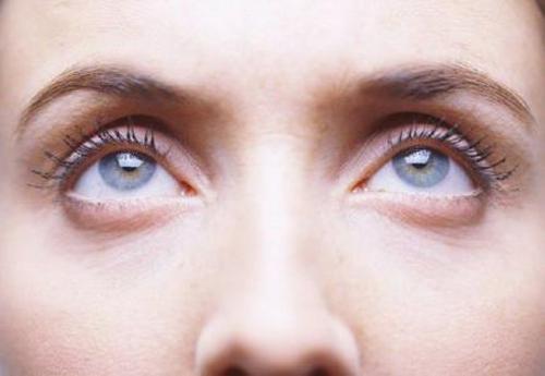 去眼袋的误区有哪些 去眼袋小窍门