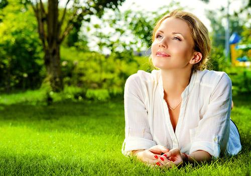 脸上长斑吃什么调理 四种祛斑美白食物助你赶走雀斑