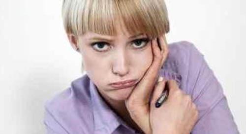 嘴角长痘是什么原因 嘴角长痘应该如何进行调理