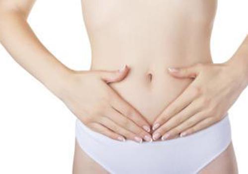 外阴瘙痒发白怎么回事