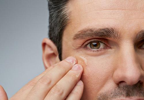 皱纹是怎么长出来的 如何避免出现皱纹