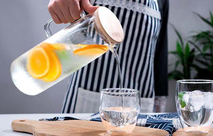 柠檬水可以治孕吐吗 孕妇喝柠檬水怎么泡