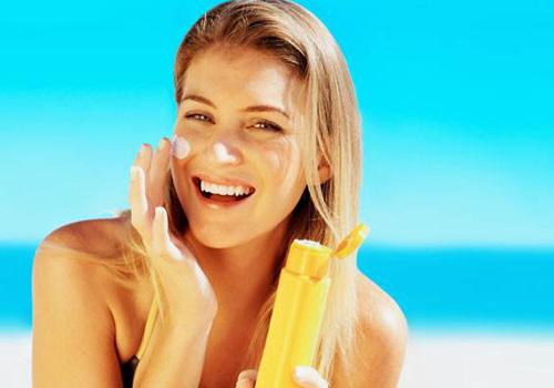 防晒霜搓泥怎么回事 别说你没遇到过