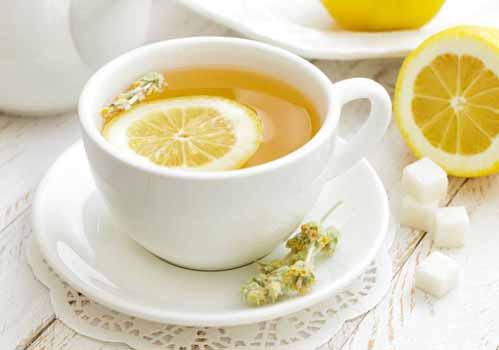 蜂蜜柠檬水的功效 美容养颜、增进食欲，还不赶紧喝起来！