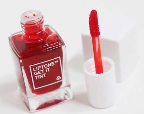 染唇液和口红哪个好