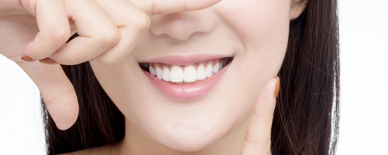 脸上长痘痘是怎么回事 女人长痘的6大原因