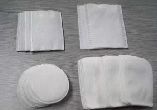 卸妆棉对皮肤有伤害吗 这样选用卸妆棉,能将卸妆棉的伤害降到最低!