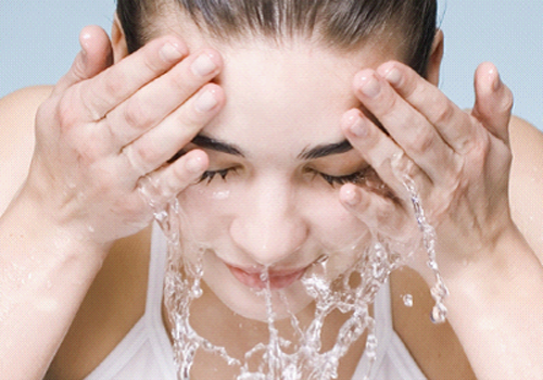 每天用小苏打洗脸好吗 每天用小苏打洗脸会怎样