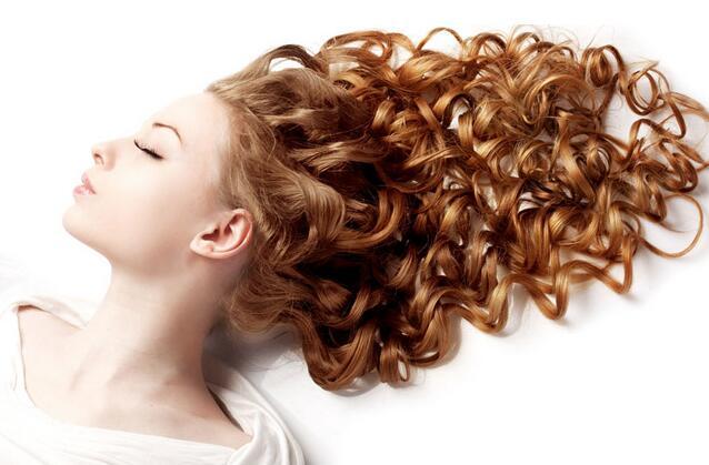 头发分叉掉头发怎么办 为何头发易分叉掉发？快补充这些营养