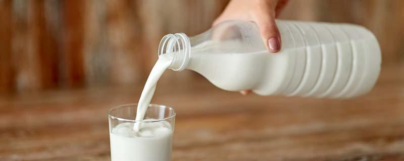 牛奶的保质期是几个月 保质期12个月的牛奶有防腐剂吗