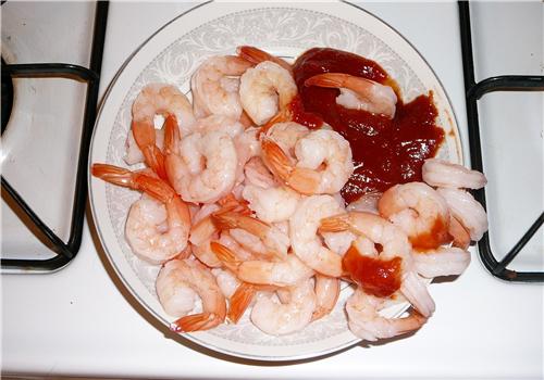 健身喝蛋白粉的副作用（健身吃蛋白粉有没有副作用）