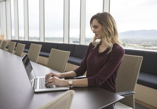 为什么久坐涨肚子（久坐涨肚子怎么回事）