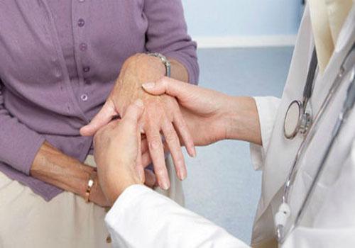 痛风患者的饮食指导（痛风患者的饮食指导中,可建议患者食用高蛋白）